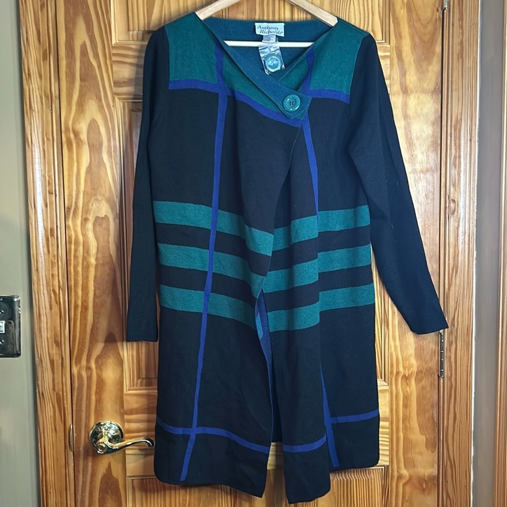 Anthony Richards cardigan sweater. New without tags women’s size medium.